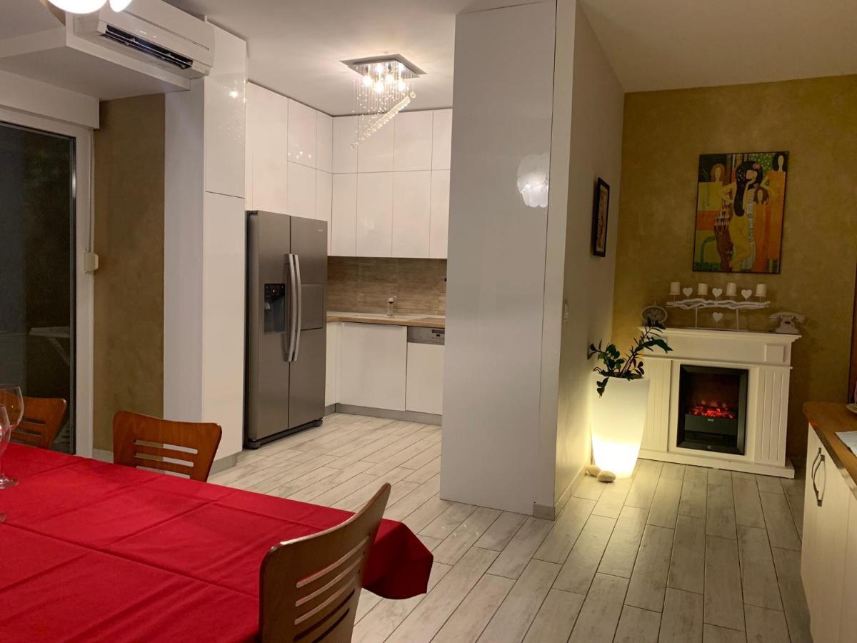 Apartment Relax Whit Big Terrace 170M2 Near The Beach Сплит Екстериор снимка