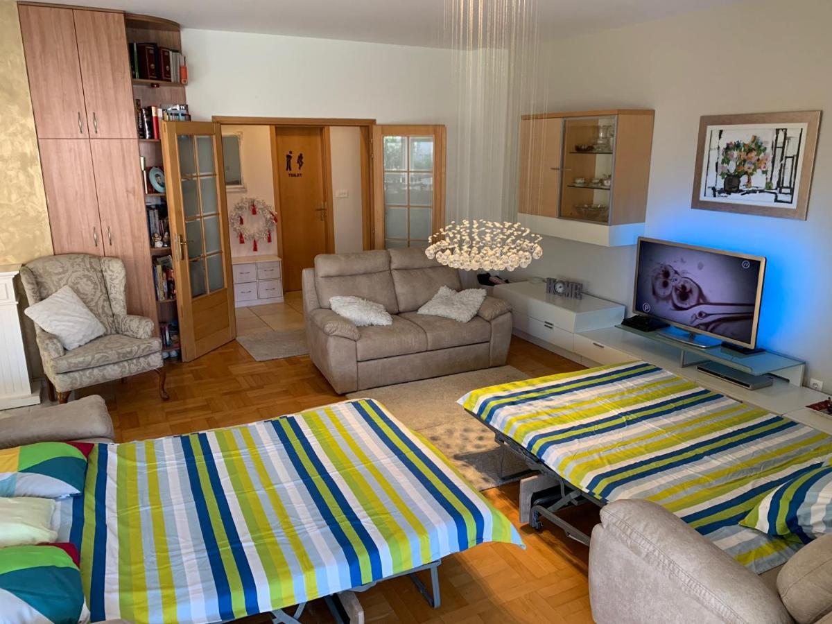Apartment Relax Whit Big Terrace 170M2 Near The Beach Сплит Екстериор снимка