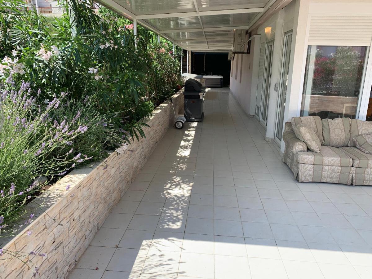 Apartment Relax Whit Big Terrace 170M2 Near The Beach Сплит Екстериор снимка