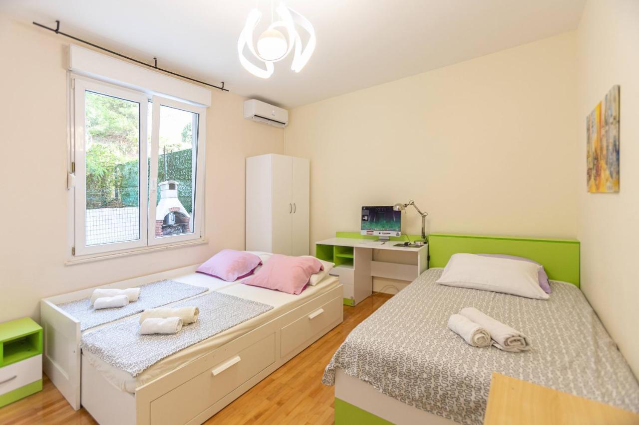 Apartment Relax Whit Big Terrace 170M2 Near The Beach Сплит Екстериор снимка
